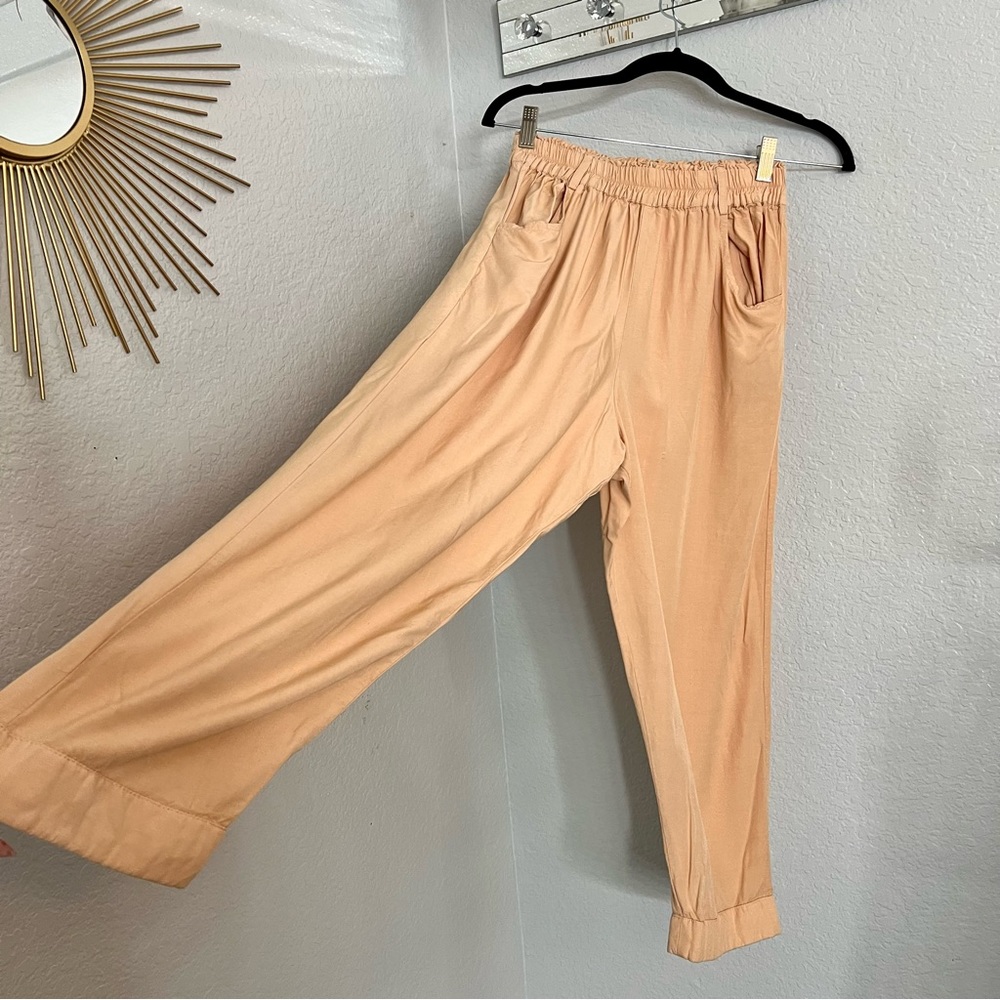 Pink Light Weight Cargo Pants with Elastic Waistbelt size large